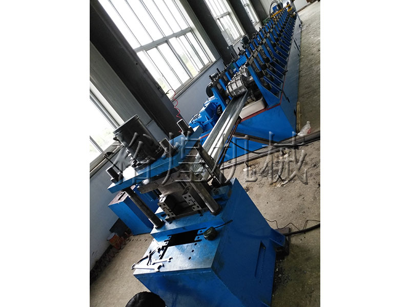 立體車庫浪板設備成型機 立體車庫浪板設備成型機